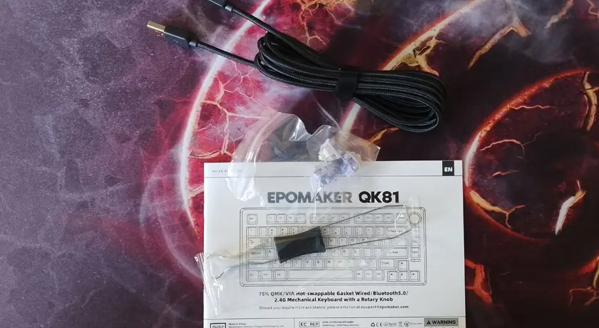 Zawartość pudełka Epomaker QK81