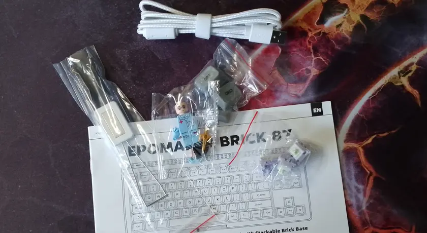 EPOMAKER Brick 87 - zawartość opakowania.