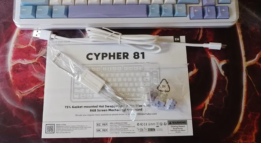 Epomaker Cypher 81 - zawartość opakowania.
