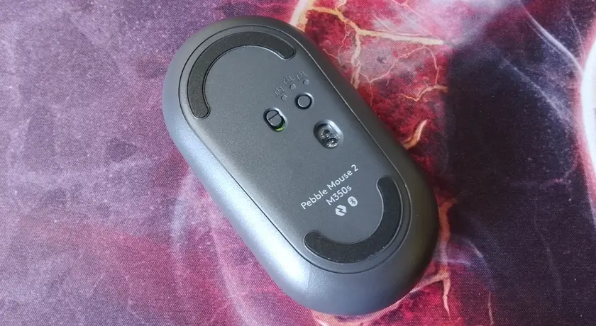 Pebble Mouse 2 M350s wygląd sensor.