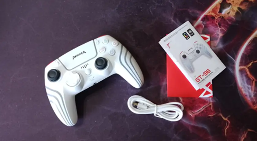 Monka Contra GT-96 - zawartość opakowania.