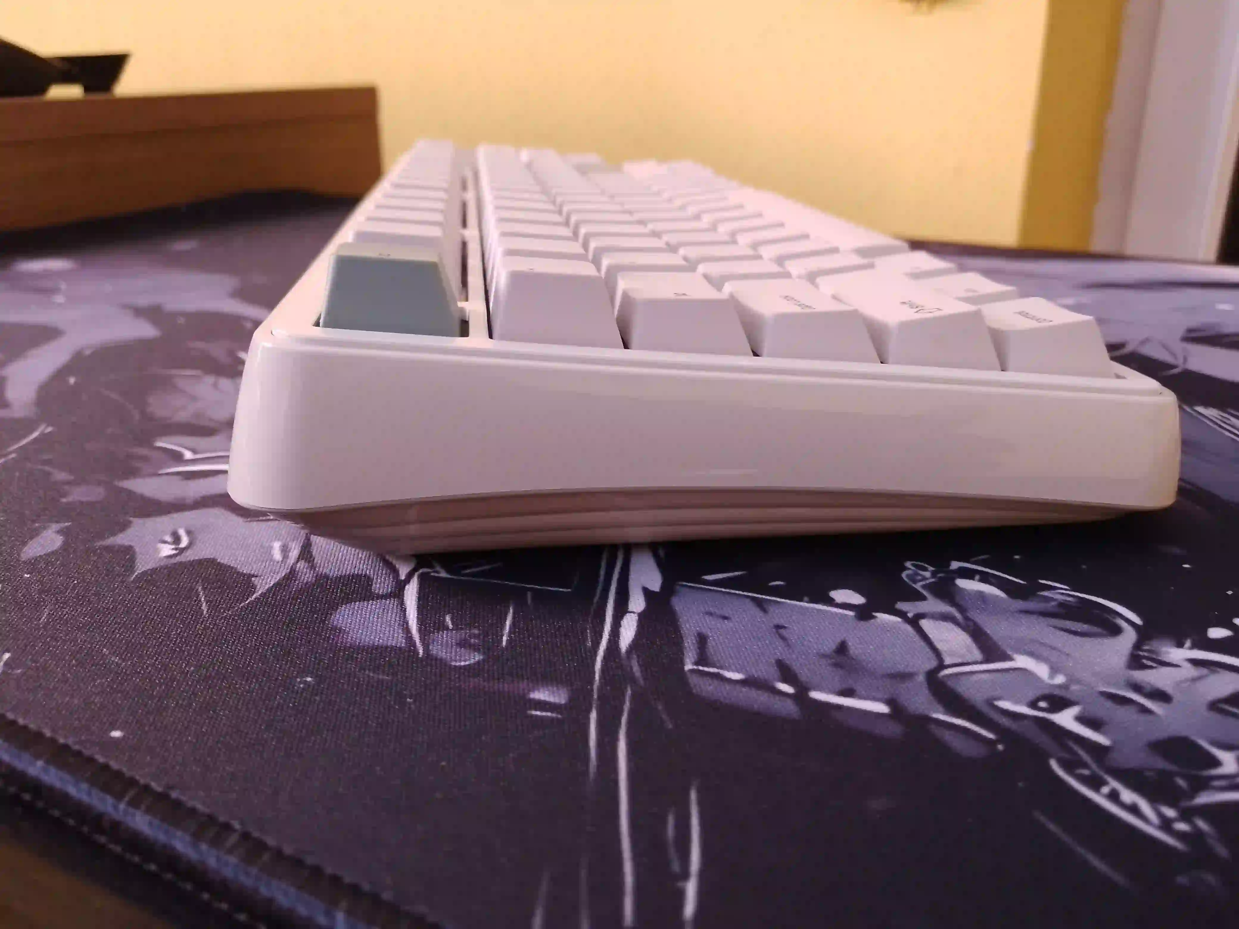 Ergonomia Epomaker RT75