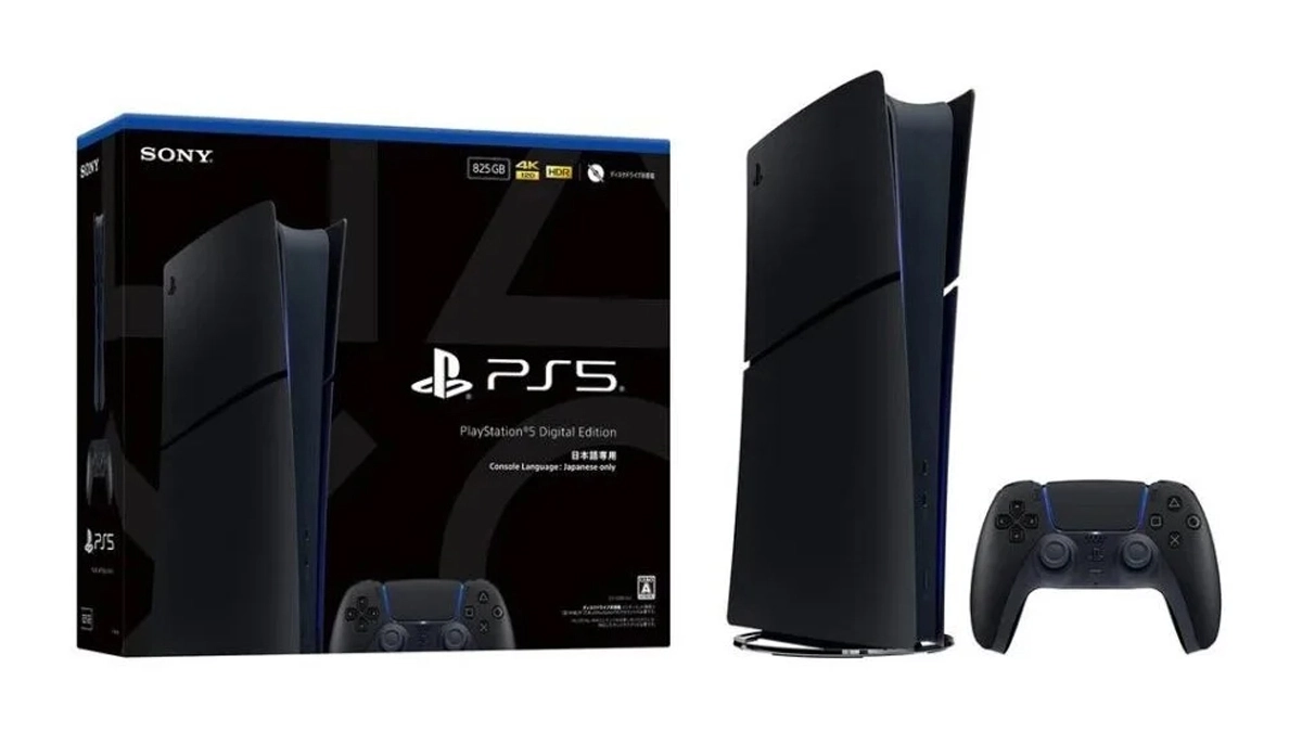 Czarna konsola PS5 Digital Edition w wariancie Midnight Black wraz z padem DualSense i pudełkiem, oficjalnie zapowiedziana na rynku w Japonii.
